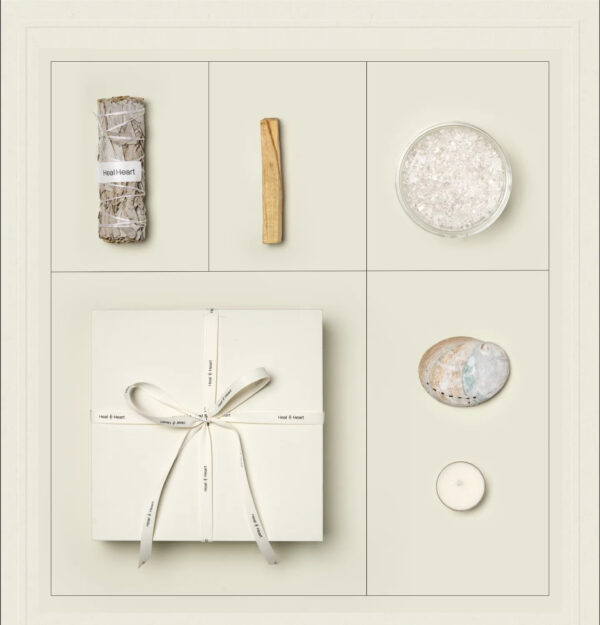 Smudging Kit – White Sage, Palo Santo, Salt & Shell (5) White Sage, Palo Santo, Crystal Chips & Shell